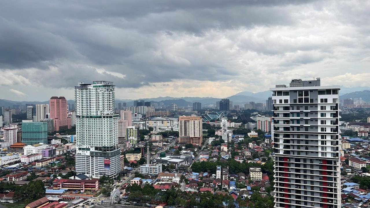 Mercu Summer Suites Klcc By Sweet Home Κουάλα Λουμπούρ Εξωτερικό φωτογραφία